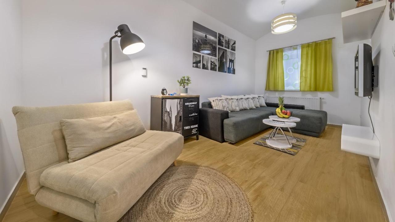 Charming & Cozy Apartment In Downtown Zagreb Exterior photo