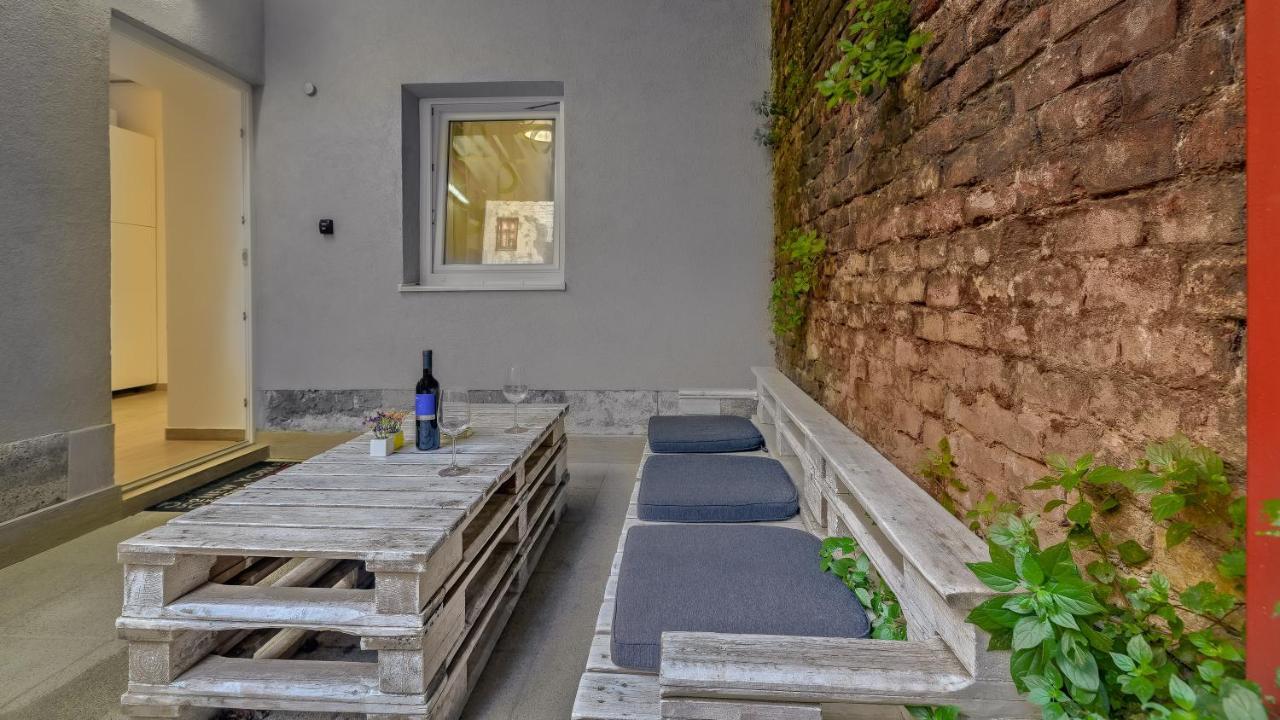 Charming & Cozy Apartment In Downtown Zagreb Exterior photo